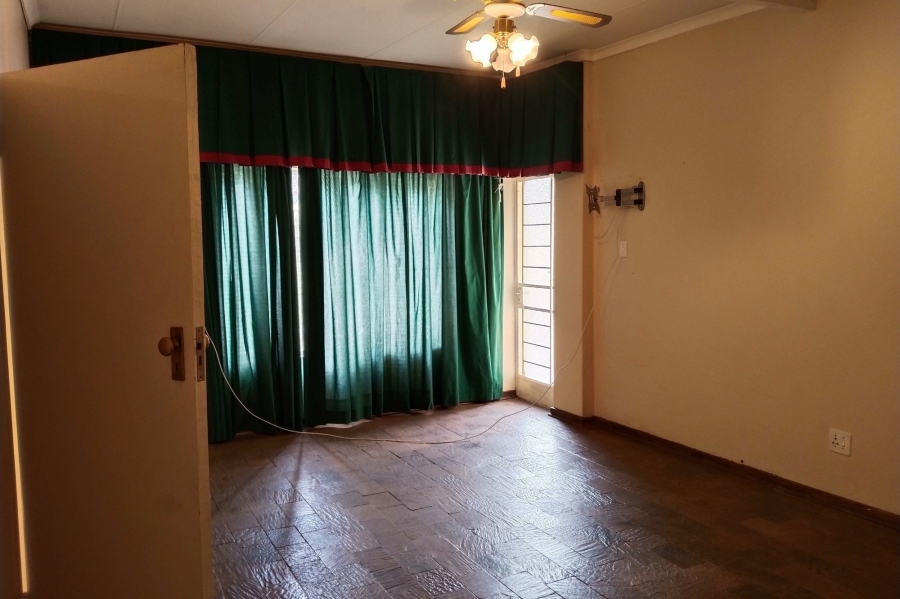 4 Bedroom Property for Sale in Hartbeespoort Rural North West